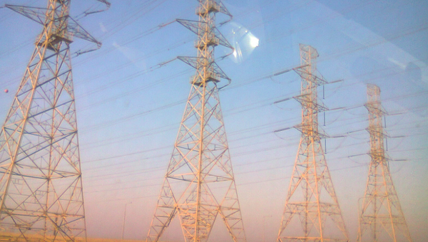 مولّد طاقة شمسية